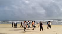 Lật thuyền thúng, 1 ngư dân mất tích trên biển