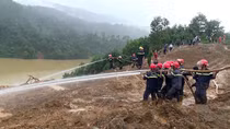 Đã tìm thấy thi thể hai vợ chồng bị vùi lấp trên rẫy