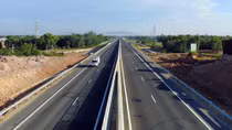 Chưa thu phí dịch vụ sử dụng cao tốc Đà Nẵng - Quảng Ngãi từ Km65+000 - Km131+500