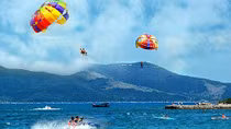 Tạm dừng loại hình du lịch ca nô kéo dù bay ở Hội An