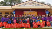 500 suất quà đến với học sinh vùng biên giới Tây Giang