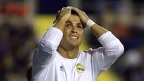 Ronaldo muốn rời Real với giá 89 triệu bảng