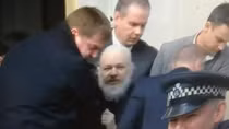 Hệ lụy vụ bắt giữ nhà sáng lập WikiLeaks