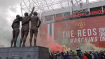 Để CĐV làm loạn, án phạt nào đang chờ đợi Man Utd