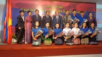 Vun đắp mối quan hệ hữu nghị truyền thống, đoàn kết đặc biệt Việt Nam - Lào