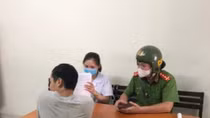 Vứt khẩu trang ra đường phố có thể bị phạt tiền đến 7 triệu đồng
