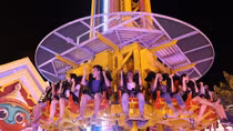 Tàu lượn dạng treo lớn nhất Việt Nam sắp ra mắt tại Asia Park
