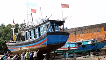 Tín hiệu vui từ những làng chài ven biển miền Trung