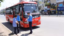 Hơn 900 xe khách vi phạm, phạt tiền 1,1 tỷ đồng