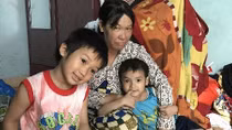 Chuyện bi hài về người đàn bà "mắn đẻ"