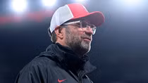 HLV Jurgen Klopp "nổi cơn thịnh nộ" khi được phỏng vấn