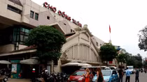 Cận cảnh ngôi chợ có tuổi đời lâu nhất Thủ đô