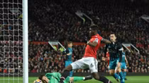 Bị Southampton cầm hòa, Man Utd mất ngôi nhì bảng