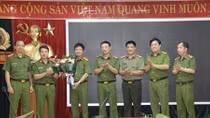 Công an Sơn La khen thưởng cá nhân, tập thể cấp CCCD vượt chỉ tiêu