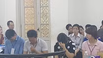 Cựu cán bộ ngân hàng tiếp tay đường dây đưa người trốn đi nước ngoài