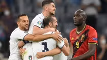 Italia chấm dứt mộng "xưng vương" của Bỉ; Tây Ban Nha thắng Thụy sĩ 3-1