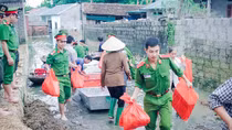 Ghi dấu ấn bằng sức trẻ