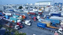 Phát triển vận tải thủy khu vực phía Nam thiếu hợp lý khiến “đầu tàu” bị áp lực nặng