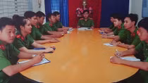 Người Đội trưởng hết mình vì công việc