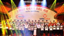 Vinh danh khuyến học, khuyến tài Đất Tổ năm 2016