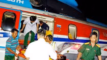 Điều trực thăng bay ra Trường Sa cứu nạn ngư dân