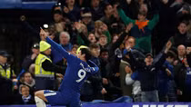 Morata tỏa sáng, Chelsea đè bẹp Man Utd