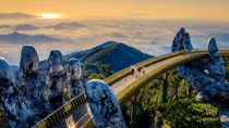 Cầu Vàng - cánh tay nối dài mang Việt Nam ra thế giới