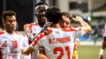 Công Phượng mở tỷ số, CLB TP HCM đánh bại Hougang United