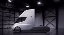 Tesla lại gây sốt thế giới xe hơi