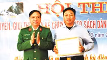 Tết hoàn lương của giảng viên sa ngã vì tình