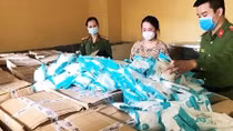 Thu giữ 71.000 chiếc khẩu trang không rõ nguồn gốc