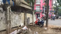 Nhếch nhác trên con phố thơ mộng của Thủ đô