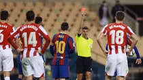 Mất Siêu cup Tây Ban Nha, Messi còn lĩnh thẻ đỏ