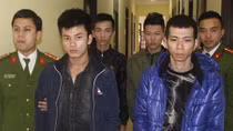 Đã vận động đối tượng nổ súng làm 2 người chết và bị thương ra đầu thú