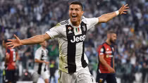 Ronald cán mốc kỷ lục, Juventus vẫn đứt mạch thắng