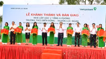 Khánh thành và bàn giao Nhà lớp học Trường THCS Biển Động do Vietcombank tài trợ 3 tỷ đồng