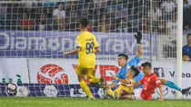CLB Nam Định nhận án phạt gì sau vòng 10 V.league?