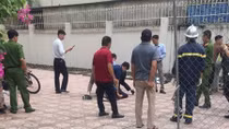 Bảo vệ trường học bị hành hung giữa ban ngày