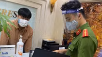 Kiểm tra hành chính tại Chung cư Leagend, phát hiện người nhập cảnh trái phép