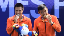 Lý Hoàng Nam lần đầu giành HCV quần vợt SEA Games 30