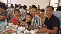 Ấm áp "Ngày hội gia đình phạm nhân"