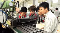 Nhiều trường nghề rút ngắn thời gian đào tạo, đầu tư công nghệ mới để cạnh tranh