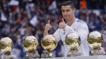 Ronaldo muốn có số 10 hoàn hảo