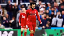 Tin cực vui cho Barca: Salah và Firmino không thể ra sân