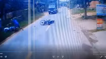 Mâu thuẫn trên bàn nhậu, nam thanh niên bị đánh nhập viện