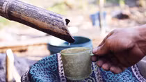 Khám phá chốn thâm sơn kỳ tửu của người Dao ở Cao Bằng