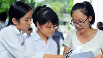 Biến động điểm chuẩn chủ yếu rơi vào ngành hot của các trường tốp trên