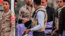 Cựu Tổng thống Ai Cập Hosni Mubarak lại được tuyên trắng án