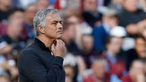 Mourinho không về Manchester United sau thất bại muối mặt
