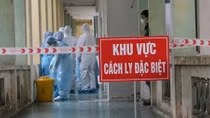 Nỗ lực cứu chữa cho hai bệnh nhân COVID-19 có diễn biến nặng